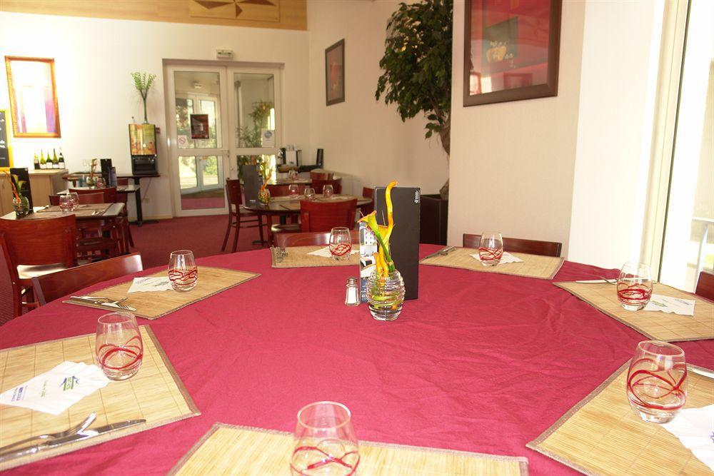 Brit Hotel Orleans St Jean De Braye - L'Antares Saint-Jean-de-Braye Eksteriør billede